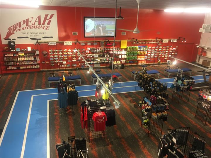 Peak Performance - The Running Store - Omaha, NE - Slider 8